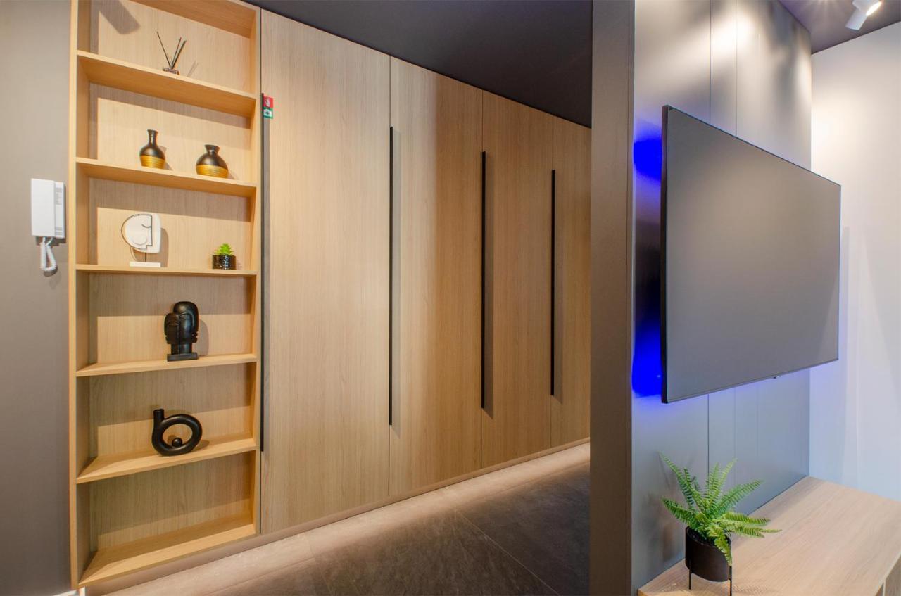 Lupoapartments Kaucja Лодзь Экстерьер фото